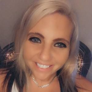 Meet your Posher, Alicia d.